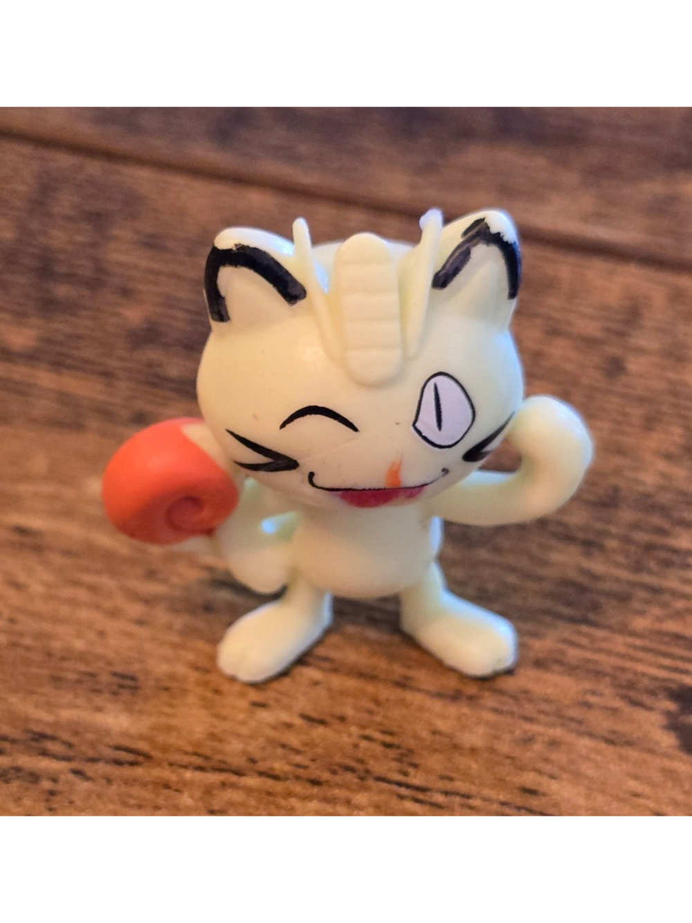 vintage 1999 Bandai Pokémon Meowth Mini figure 1"